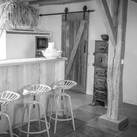 Bed En Box 3610 Bed & Breakfast 4*