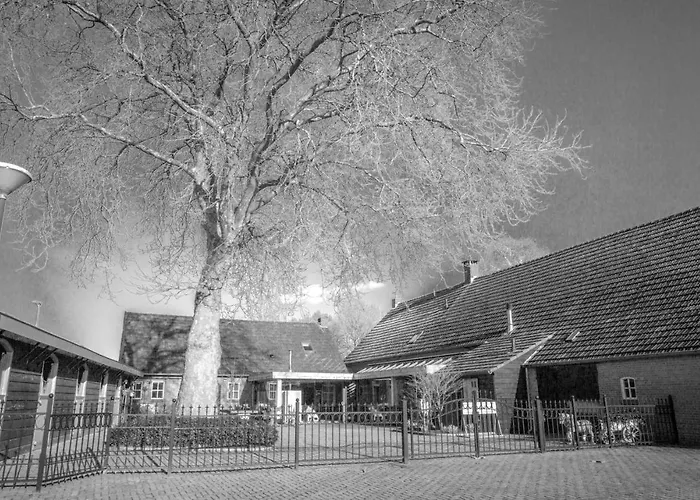 Bed En Box 3610 Bed and Breakfast 4*